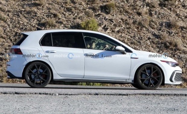 Volkswagen Golf 2024 тест