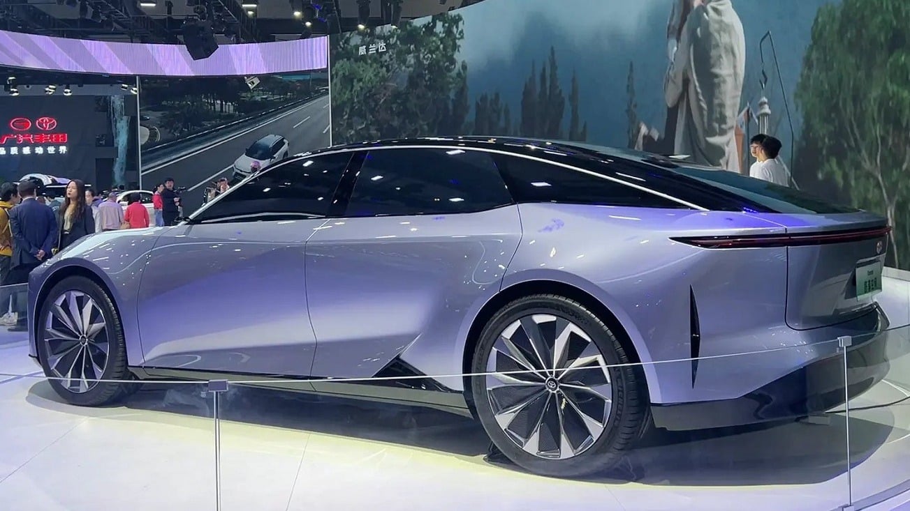 Toyota показала, як виглядатимуть нові електромобілі бренду вартістю 35 тисяч доларів Toyota Comfortable Space