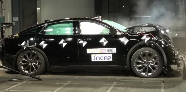 Toyota Crown краш