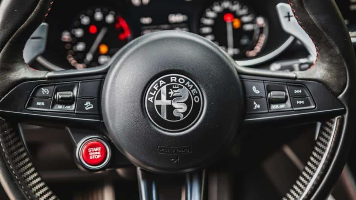 Як виглядатиме новий маленький кросовер від Alfa Romeo Alfa Romeo