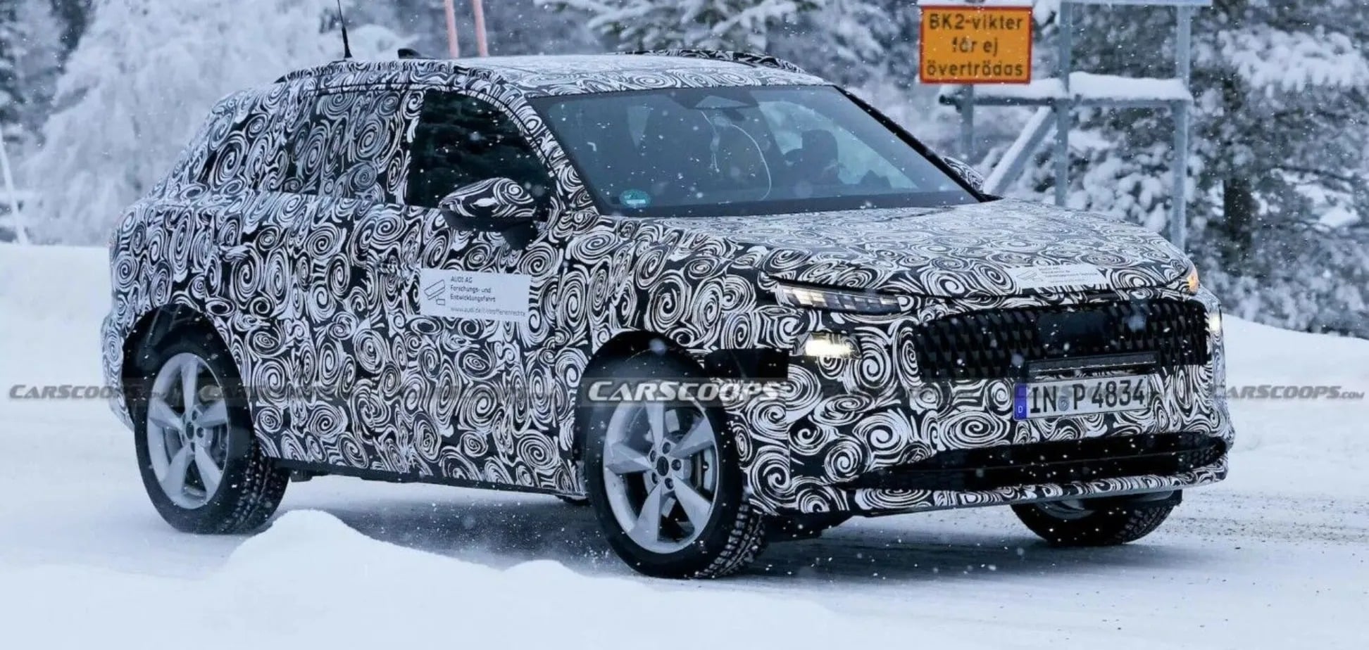 Audi вивела на тести найдешевший кросовер бренду Audi Q3 2025 тест