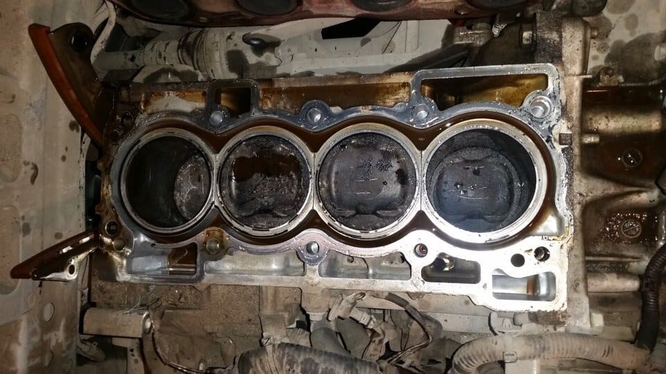 блок Nissan MR20