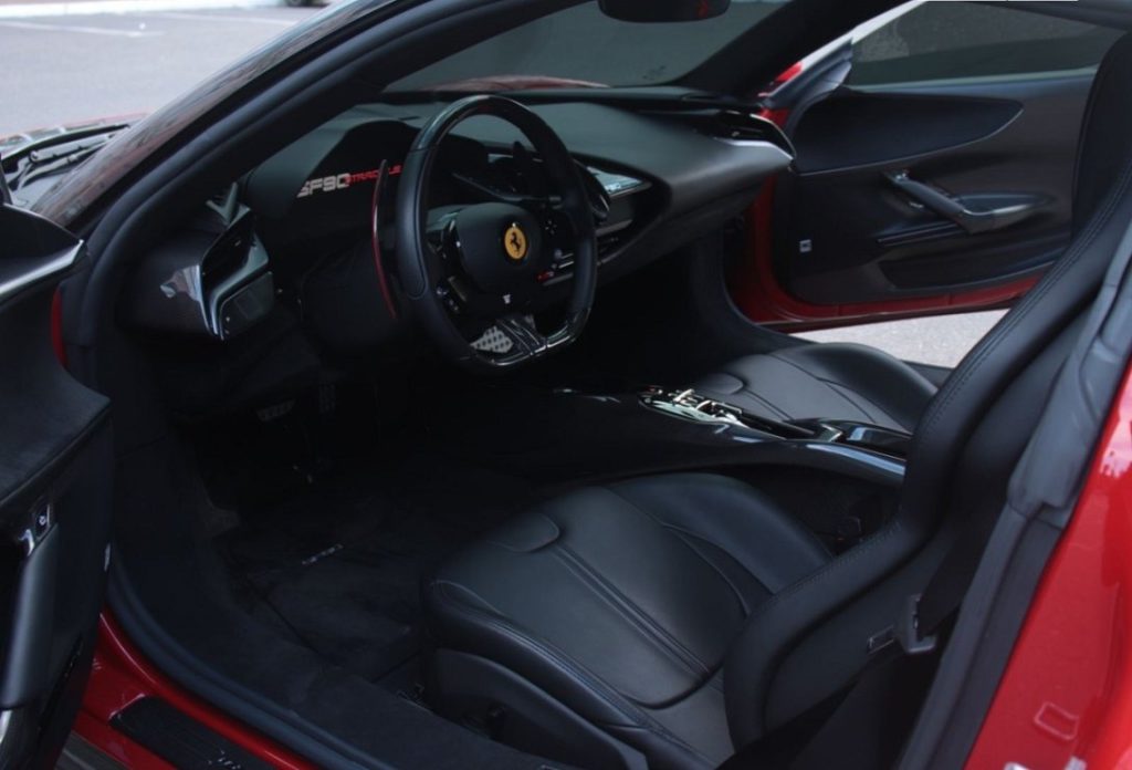 Ferrari SF90 Stradale Україна