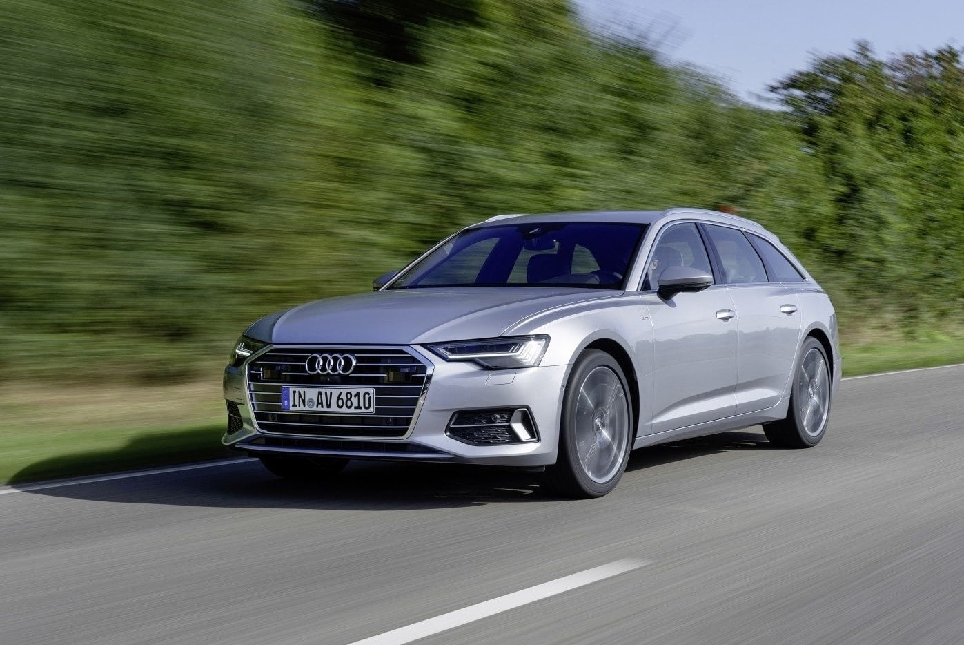 Whatcar назвав 10 кращих автомобілів у кузові універсал станом на початок 2024 року