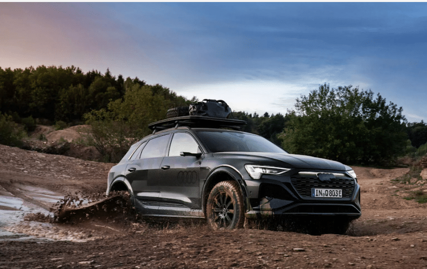 Audi Q8 e-tron Edition Dakar