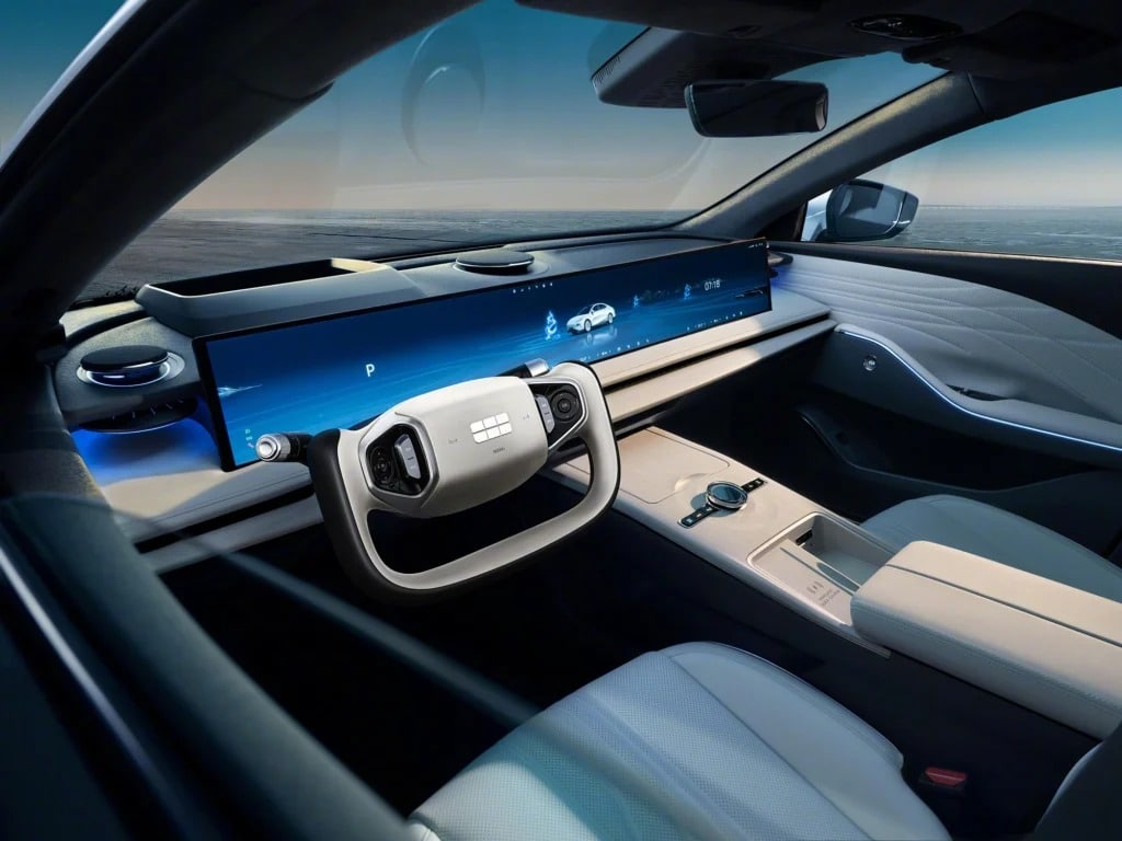 Geely Galaxy E8