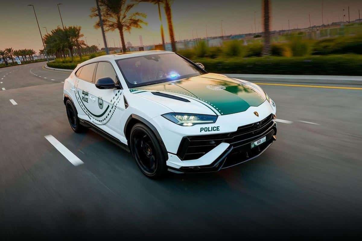 Lamborghini Urus Performante поповнили парк поліції Дубая Lamborghini Urus Performante поліція