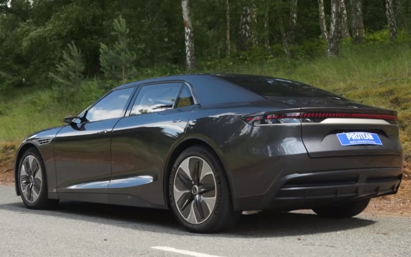 Колишні інженери Saab розробили новий електричний седан Saab NEVS Emily GT