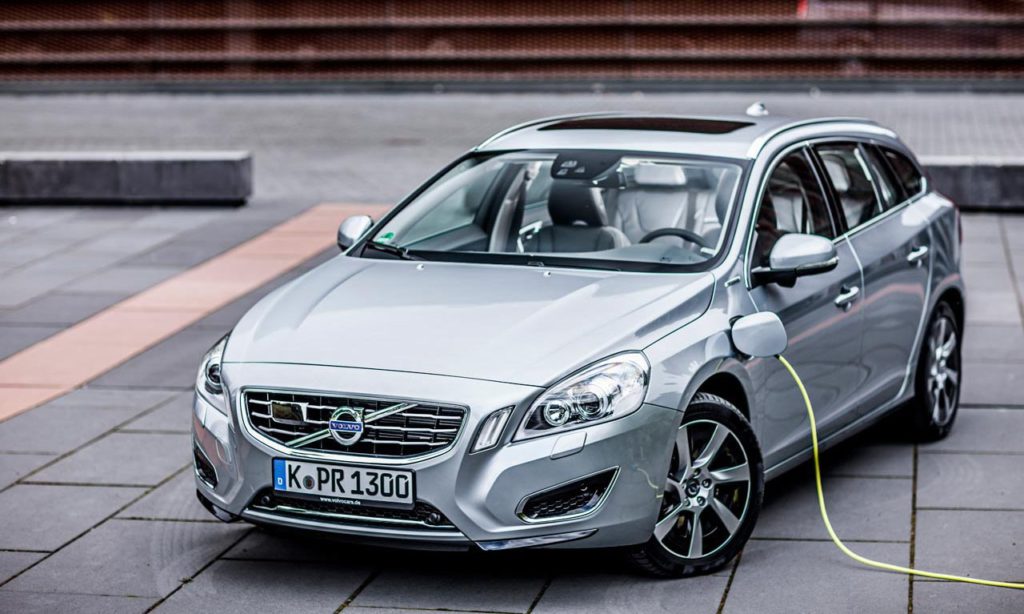 Volvo електрокар зарядка
