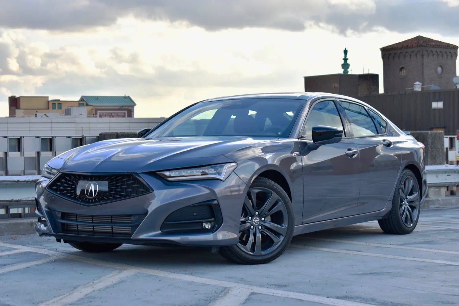 Названо 3 найкращих моделі Acura, що зійшли з конвеєру після 2000 року Acura TLX 2021