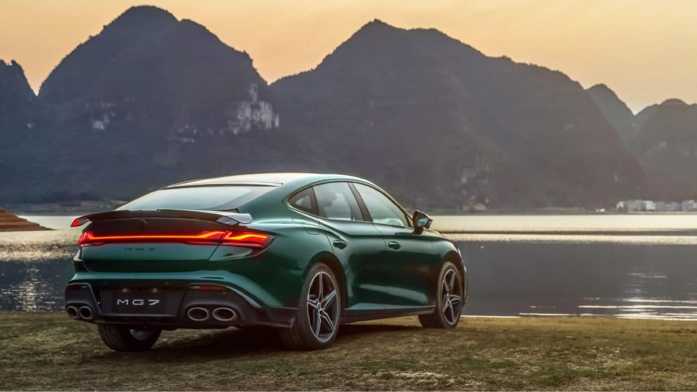 Morris Garage презентував гібрид MG7 та електричний флагман MG9 MG7