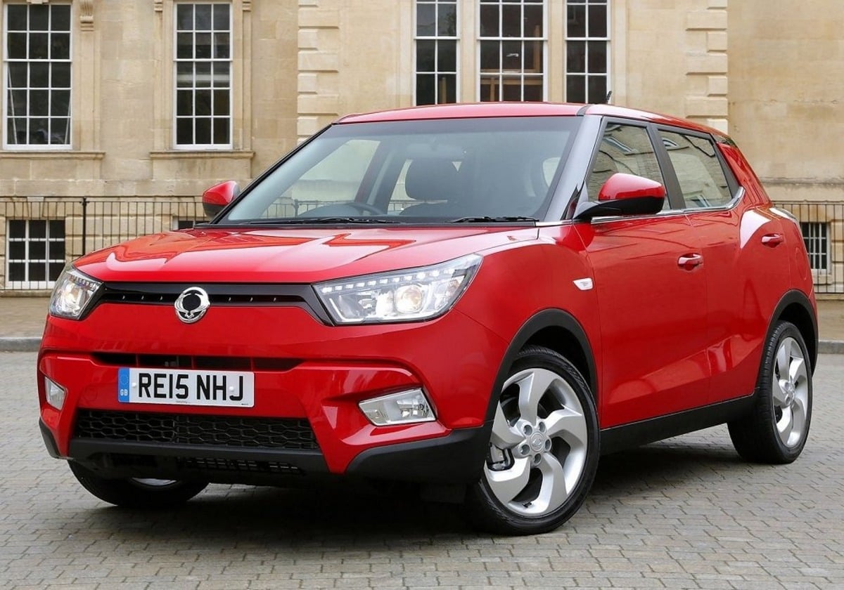 Названо 2 найдешевші моделі автомобілів бренду SsangYong SsangYong Tivoli 1200