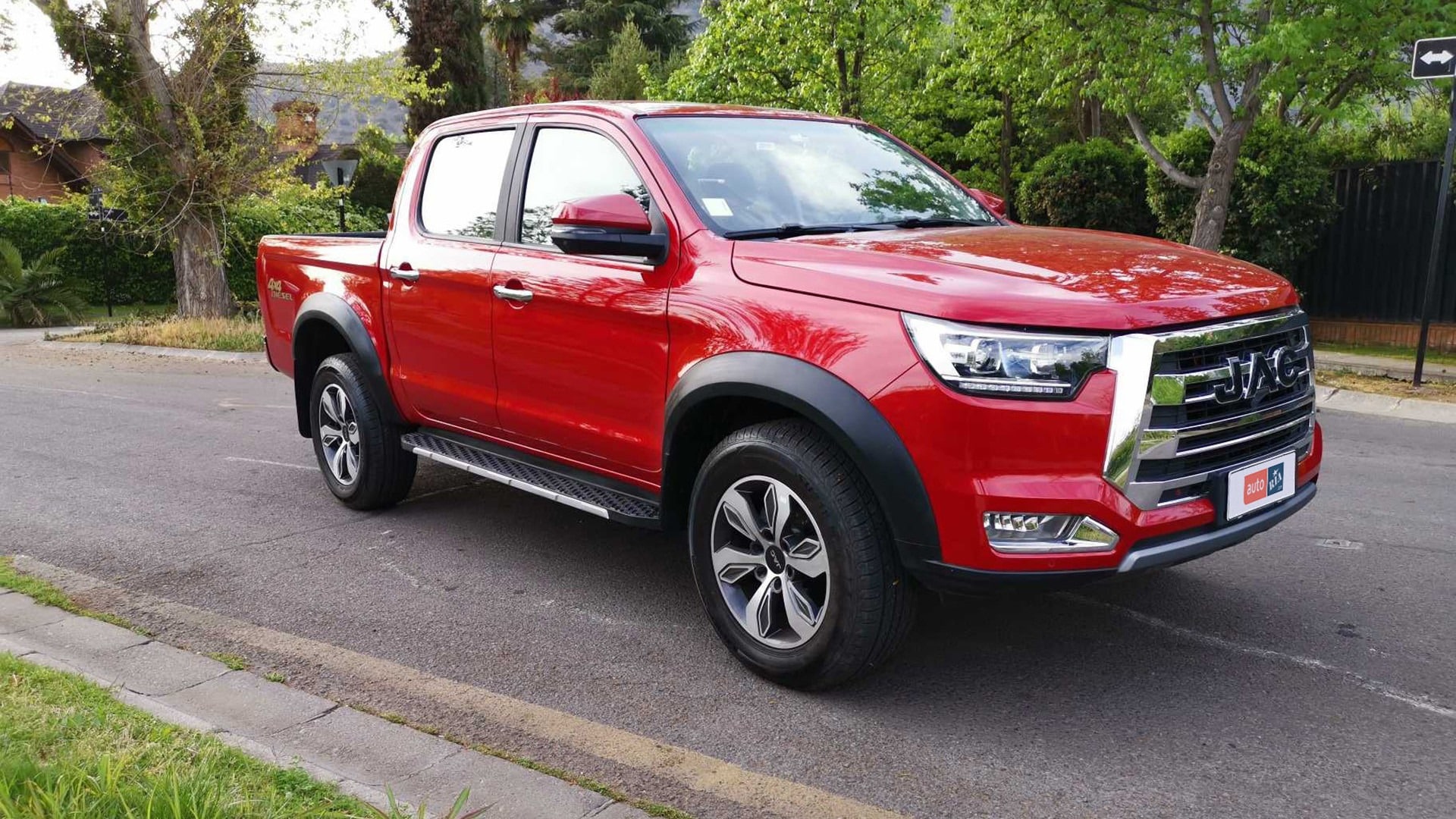 Названо 2 найкращі моделі JAC, що зійшли з конвеєру після 2000 року JAC T8