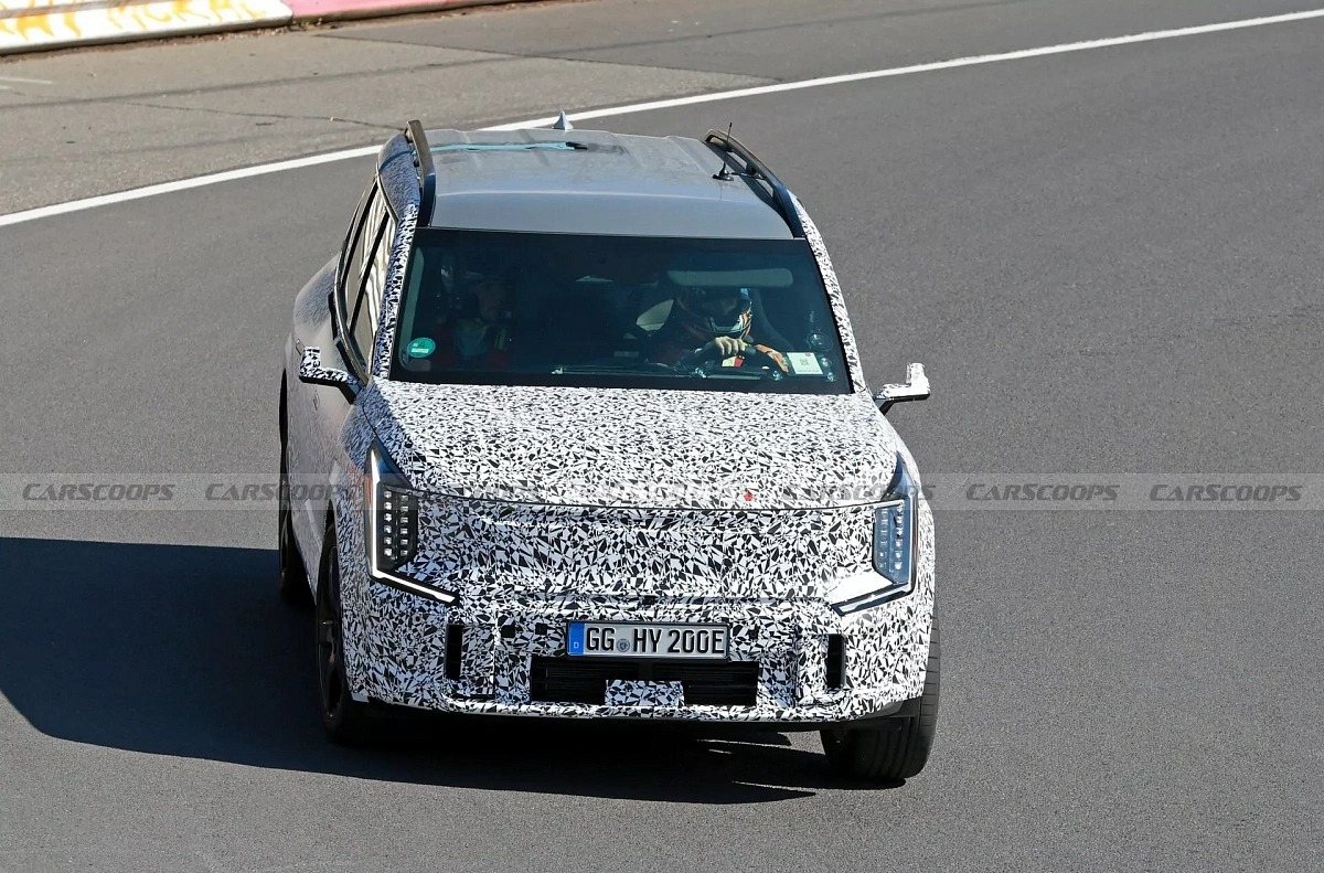 Kia EV9 GT 2025 модельного року вийшов на тести як високопродуктивний трирядний електромобіль Kia EV9 GT