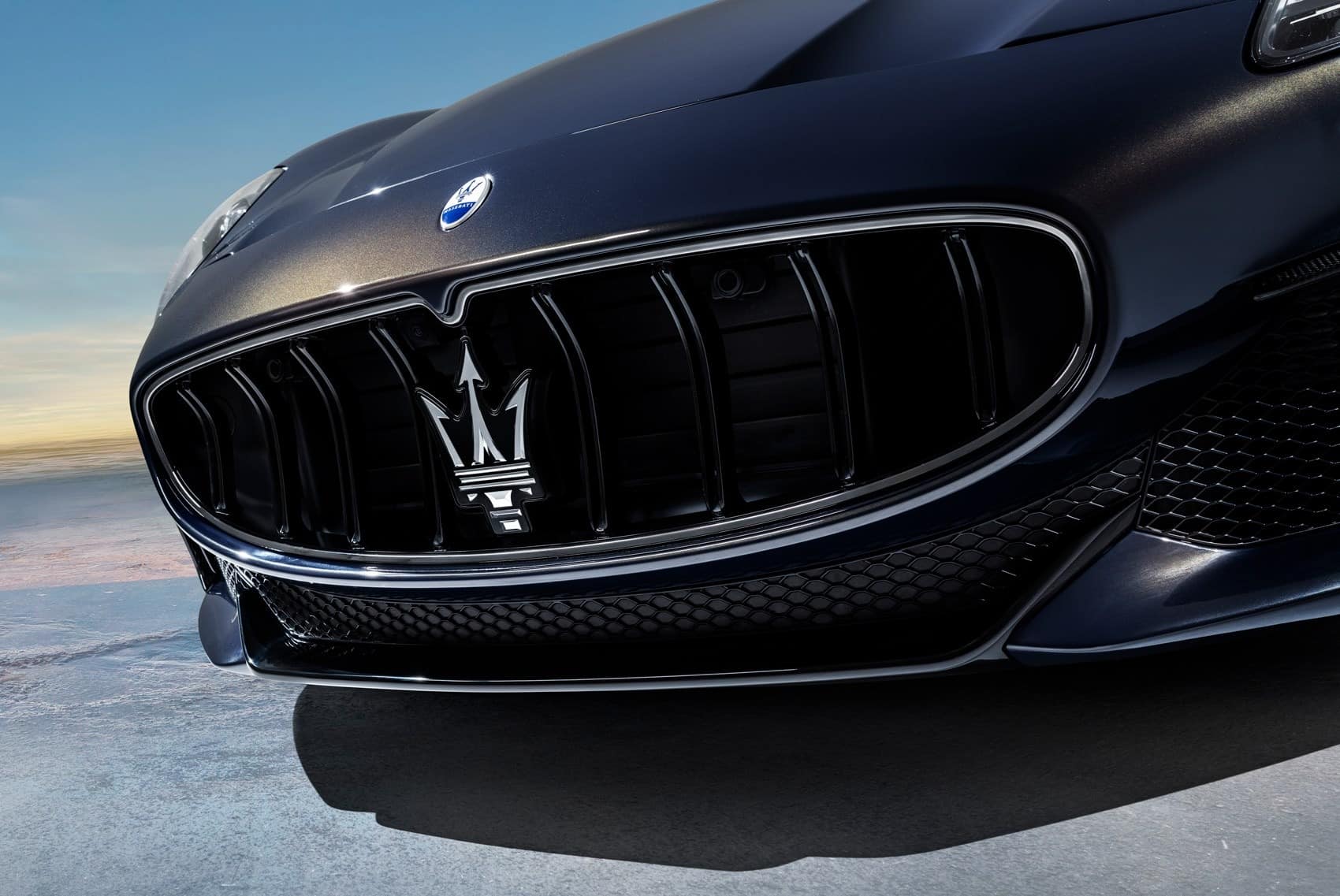 Maserati GranCabrio презентовано у комплектації Trofeo з V6 та потужністю 542 кінські сили Maserati GranCabrio