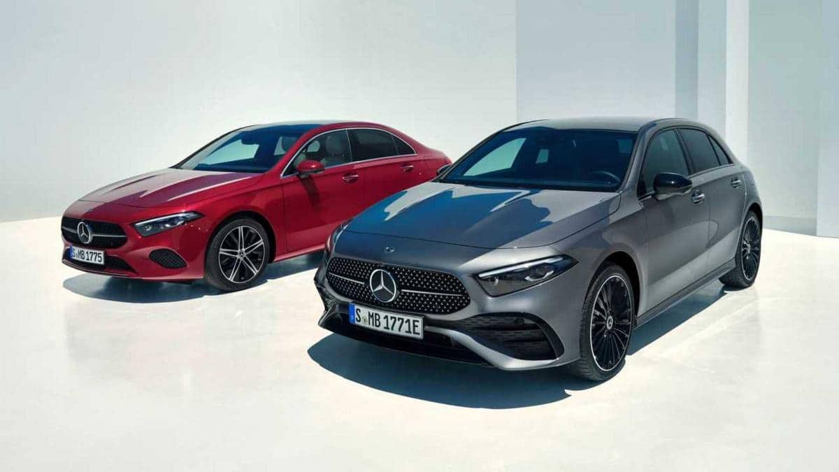 Mercedes продовжить випускати бензинові моделі, і повністю не переходитиме на електромобілі Mercedes-Benz A-Class Sedan