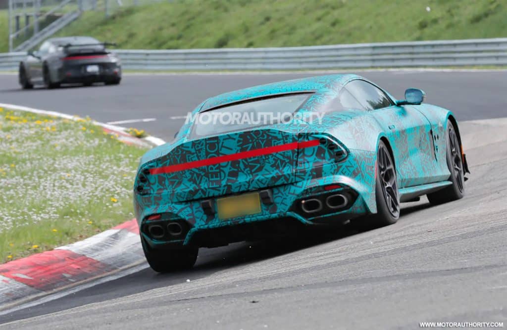 Aston Martin Vanquish 2025