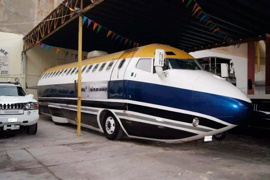 Boeing 727 Jet Limo