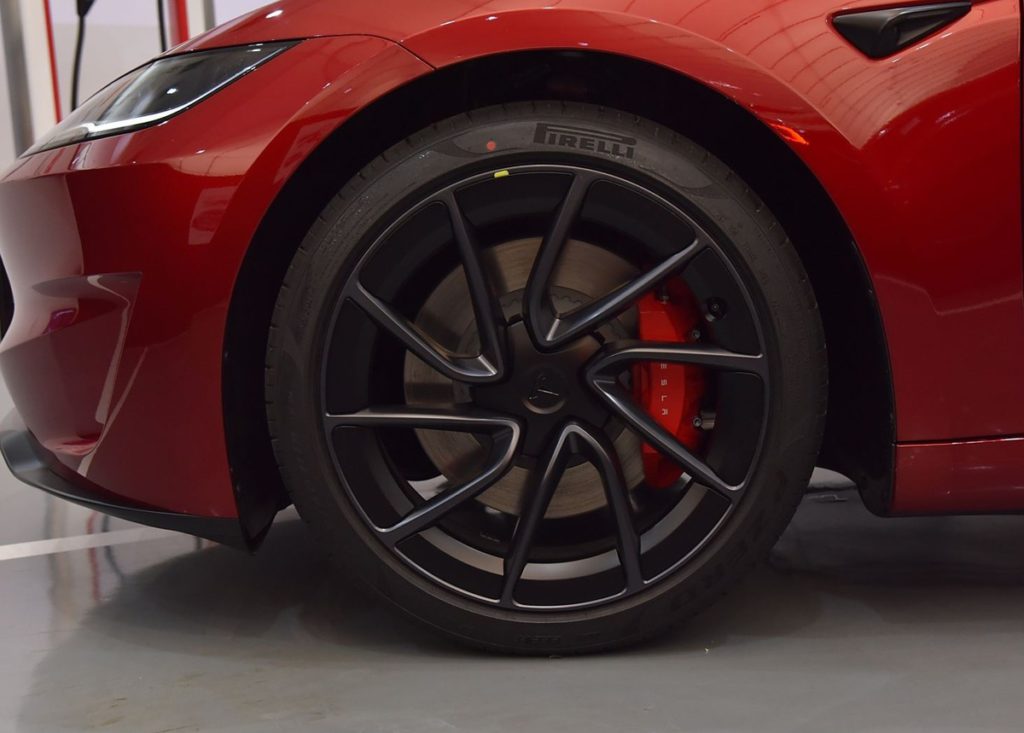 Tesla Model 3 Performance