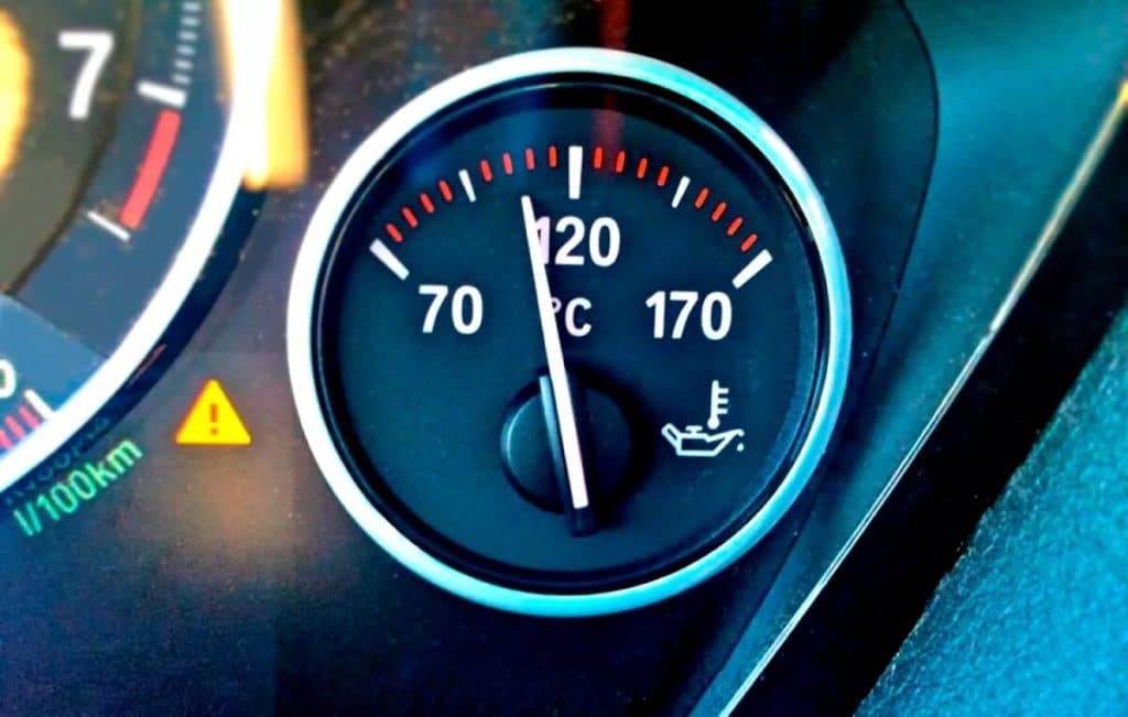 температура двигуна