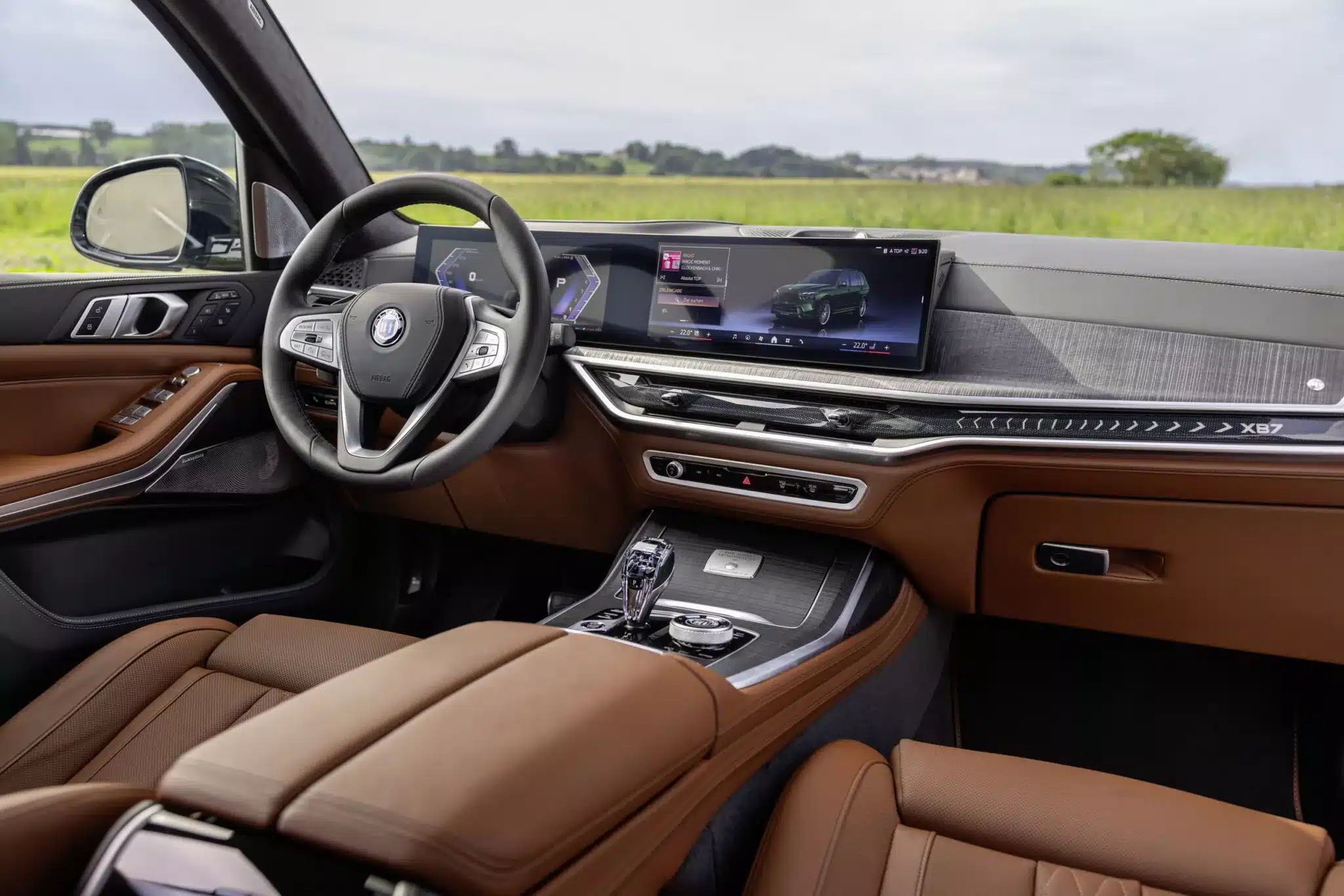 BMW Alpina XB7 Manufaktur 2025