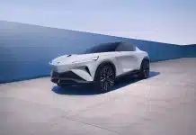 Acura показала концепт-кар Performance EV електричного купе-кросовера 2025 року Acura Performance EV