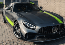 Лімітований суперкар Mercedes-AMG GT-R Pro вперше прибув в Україну Mercedes-AMG GT-R Pro