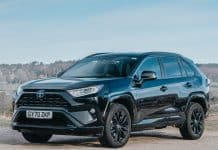 Найнадійніші марки вживаних автомобілів за версією авторитетного ресурсу Consumer Reports Toyota RAV4 Hybrid 2018 року