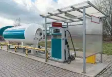 Українські водії можуть не сподіватися на зниження цін на автогаз: ось причини автогаз