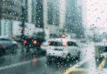 Які помилки допускають автовласники при підготовці автомобіля до осіннього сезону