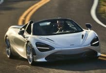 Продажі суперкарів та дорогих автомобілів в Україні б’ють рекорди: статистика McLaren 720S Spider