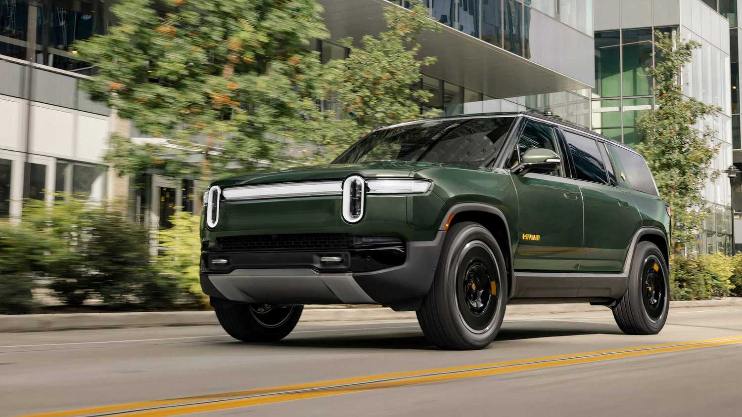 Rivian R1S