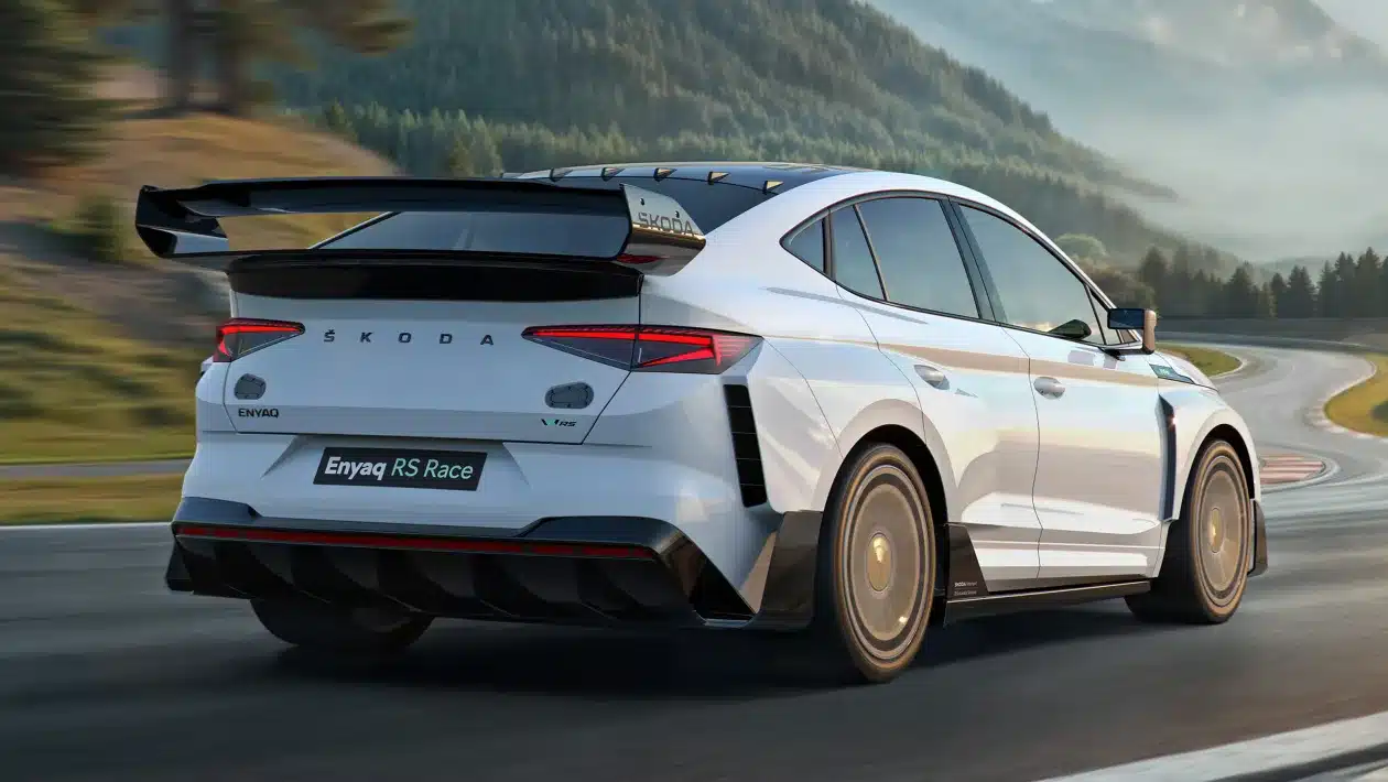 Enyaq RS Race