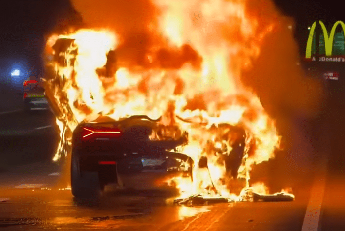 Lamborghini Revuelto on fire