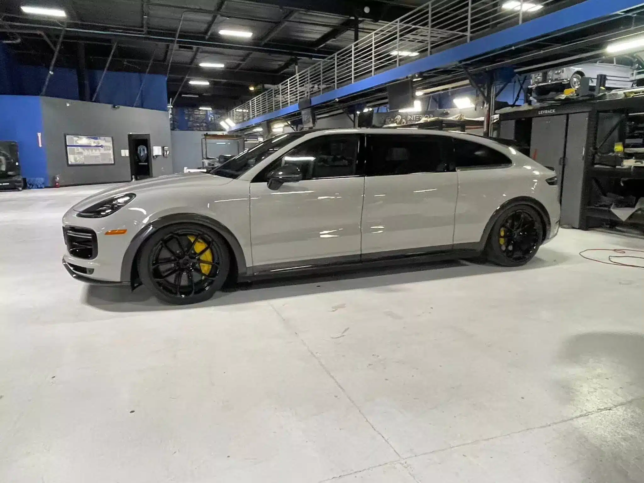 Porsche Cayenne Coupe Turbo GT