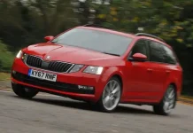 Топ-5 найкращих уживаних автомобілів у кузові універсал у 2024 року Skoda Octavia Estate