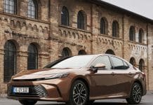Нова генерація Toyota Camry виходить на український ринок: ціни та старт продажів Toyota Camry
