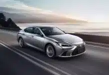 Оновлений седан Lexus ES дебютував на автосалоні у Гуанчжоу Lexus ES
