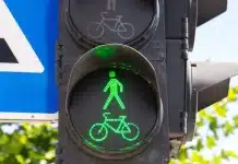 В Україні запровадять зміни кольору у світлофорах: коли та які світлофор