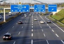 На українських водіїв у Німеччині очікують нововведення у 2025 році: які саме дороги в німеччині