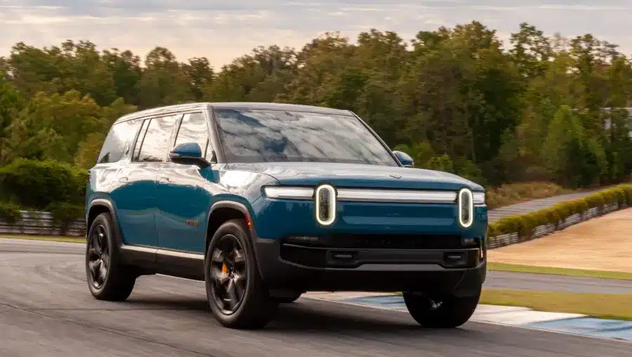 Rivian R1S