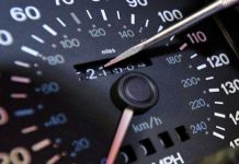 Скільки покупці переплачують за автомобілі зі скрученим пробігом: дослідження скручений пробіг автомобілів