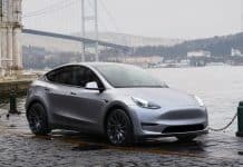 Імпорт вживаних авто із США впав у листопаді: популярні моделі Tesla Model Y