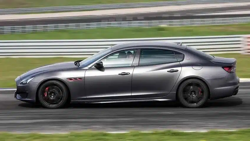 Maserati Quattroporte