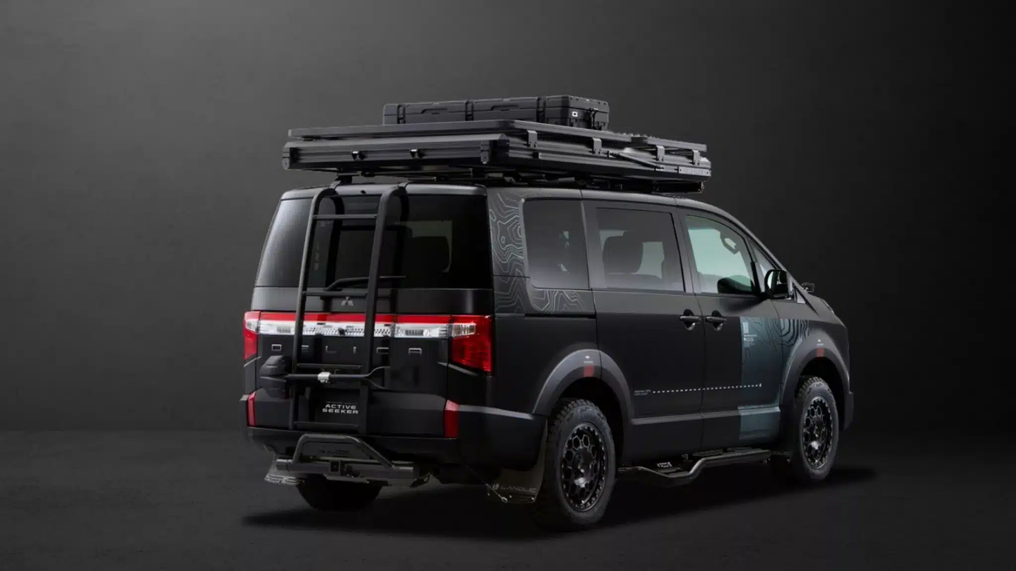 Mitsubishi Delica D5