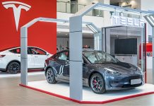 Tesla Model Y – лідер продажів 2024 року: рекорди та перспективи Tesla Model Y