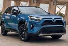 Рекорд продажу гібридних автомобілів в Україні у 2024 році: топ-3 моделей Toyota RAV4