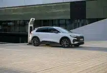 Автовиробник Audi представив нову базову версію електрокросовера Q4 e-tron: скільки коштує Audi Q4 40 e-tron
